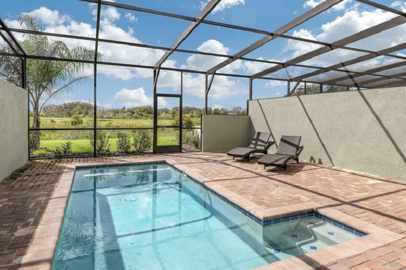Todas as casas no modelo Castaway possuem piscina privativa aquecida.
