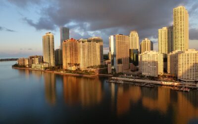 A Flórida desponta como um atrativo para migração corporativa: Crescimento de 86% no influxo de empresas