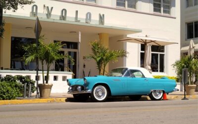 Novos condo-hotéis de luxo impulsionam Miami Beach e preocupam essência do Art Déco